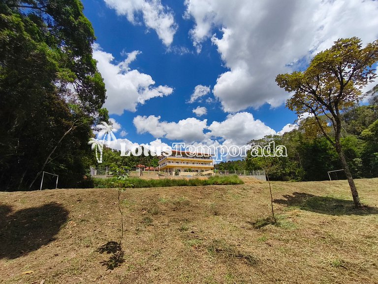 Sítio com 10 suítes e estrutura para eventos LT0088