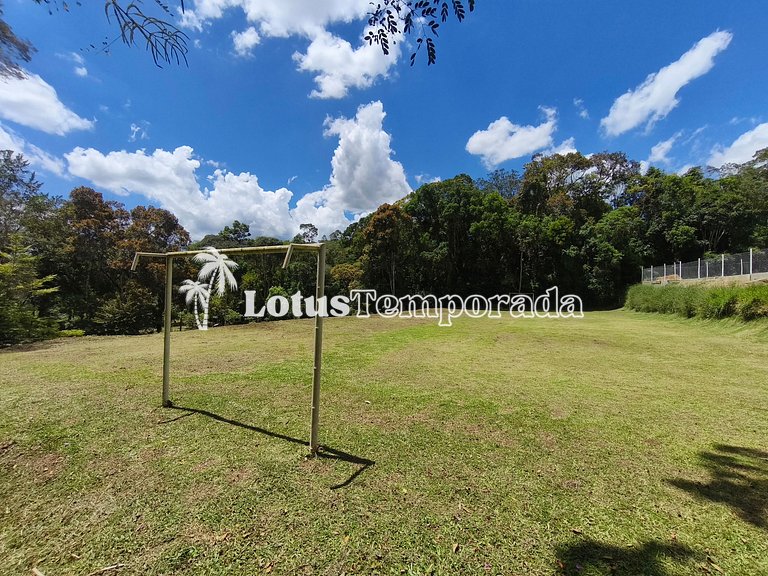 Sítio com 10 suítes e estrutura para eventos LT0088