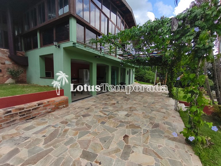 Chácara Alto Padrão c/ 7 Suítes, Eventos e Hospedagem LT0091