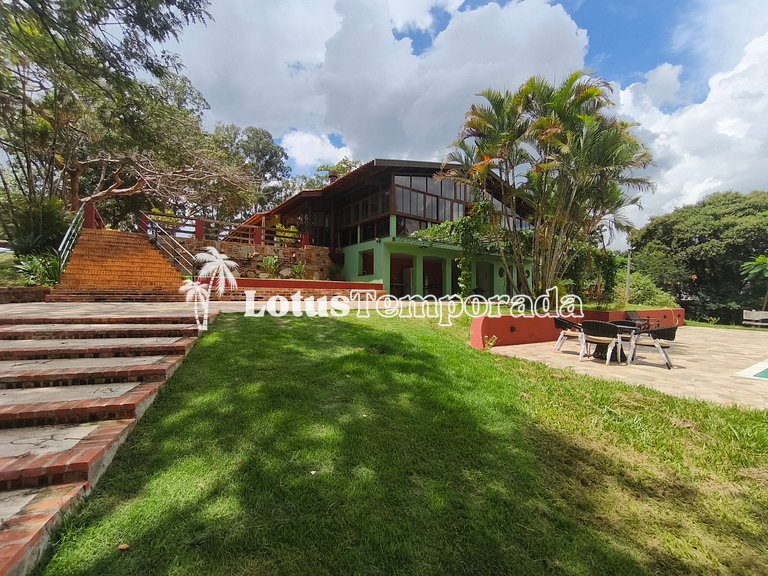 Chácara Alto Padrão c/ 7 Suítes, Eventos e Hospedagem LT0091