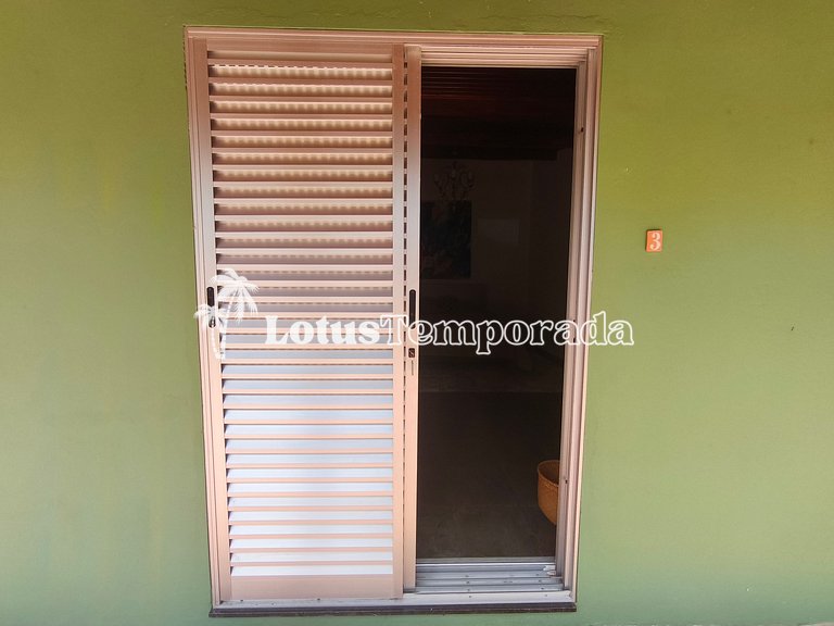 Chácara com 7 Suítes e quadra de Beach Tennis LT0091
