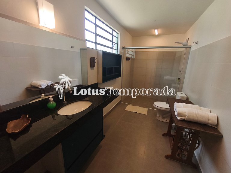 Chácara Alto Padrão c/ 7 Suítes, Eventos e Hospedagem LT0091