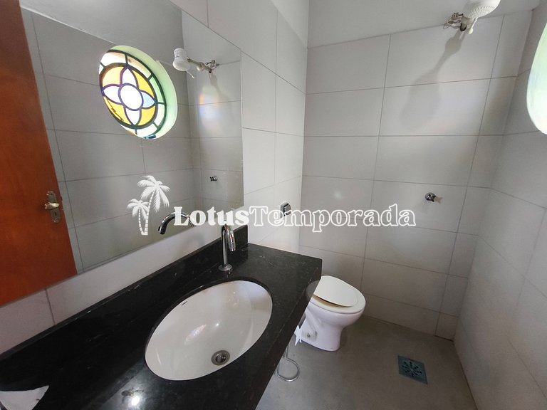 Chácara com 7 Suítes e quadra de Beach Tennis LT0091
