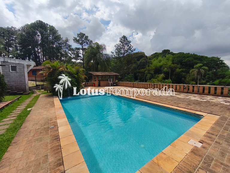 Chácara próxima à rota do vinho com lazer LT0059