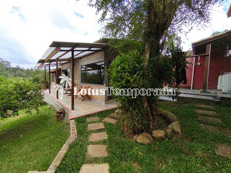 Chácara próxima à rota do vinho com lazer LT0059