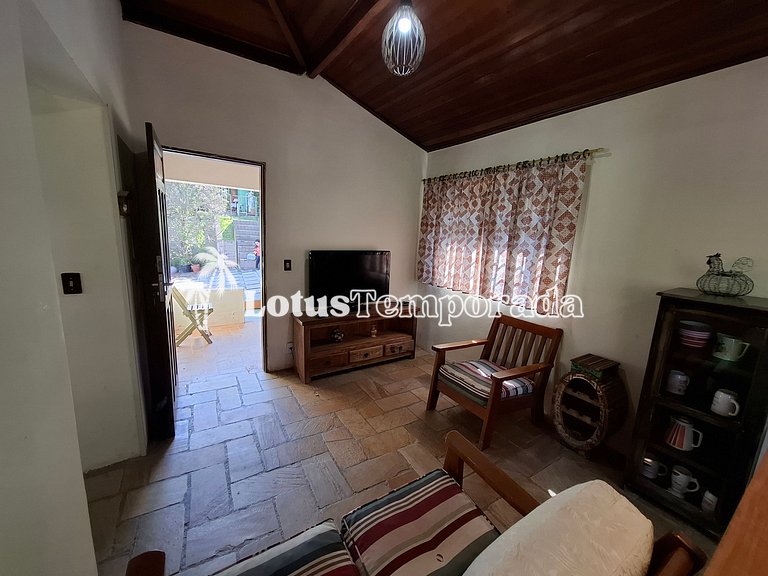 Chácara próxima à rota do vinho com lazer LT0059