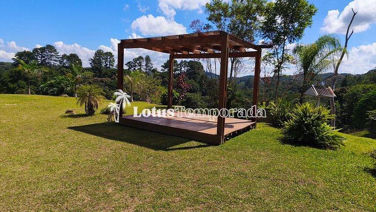 Sítio com piscina, ofurô e pesca esportiva LT0089