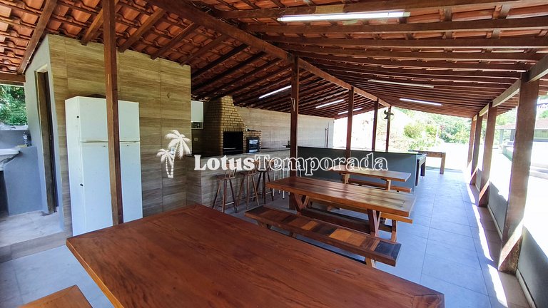 Sítio com piscina, ofurô e pesca esportiva LT0089