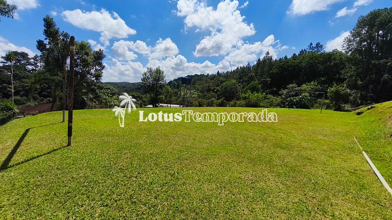 Sítio com piscina, ofurô e pesca esportiva LT0089