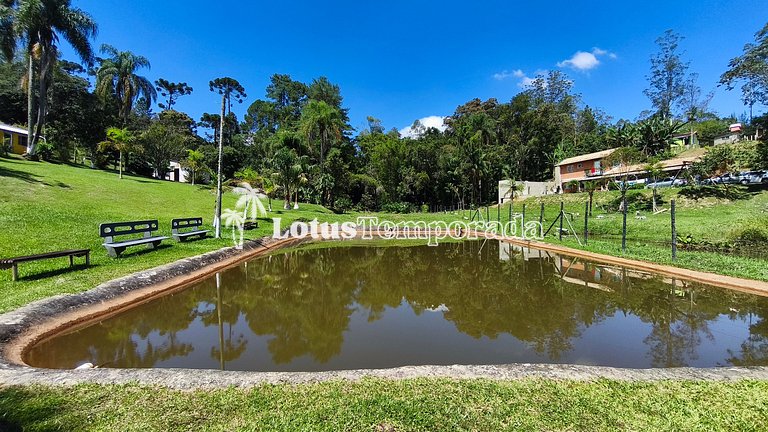 Sítio com piscina, ofurô e pesca esportiva LT0089