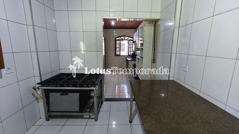 Chácara com 11 dorms. para fim de semana e eventos LT0087