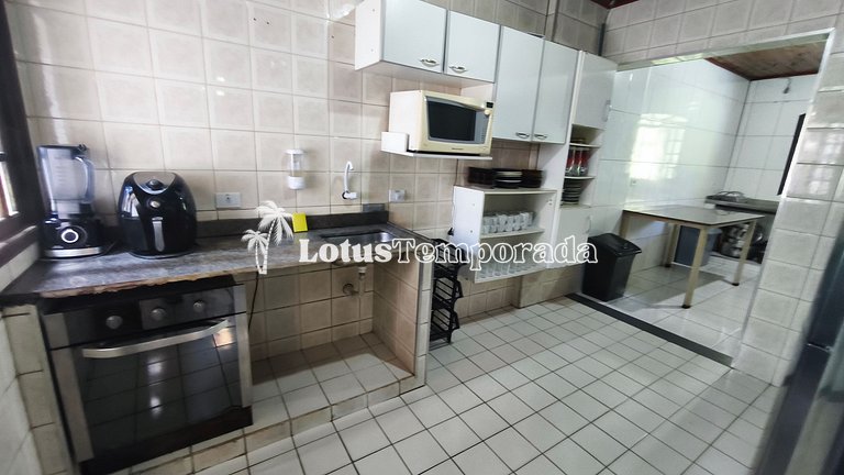 Chácara com 11 dorms. para fim de semana e eventos LT0087