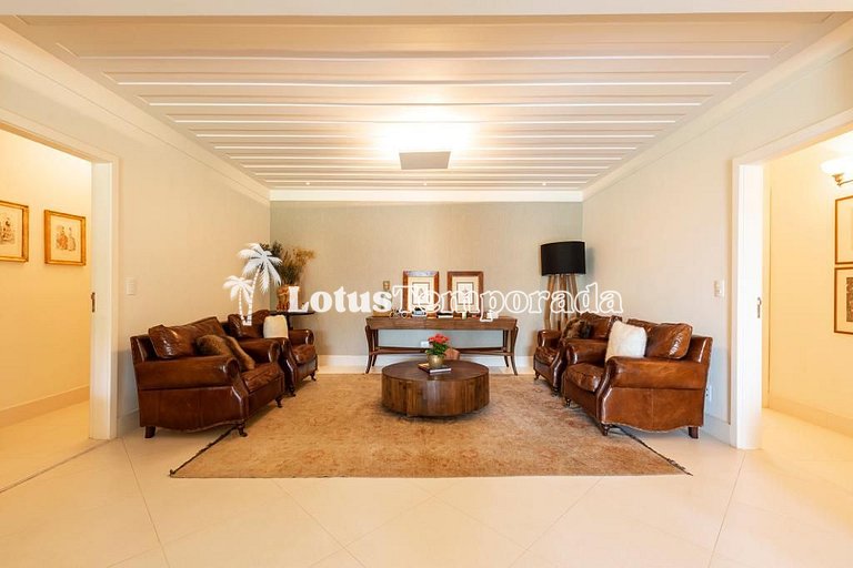 Chácara alto padrão exclusiva com 9 Suítes LT0092