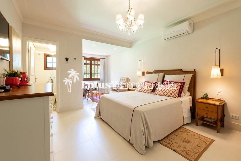 Chácara alto padrão exclusiva com 9 Suítes LT0092