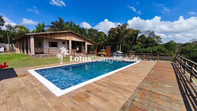 Chácara com jacuzzi aquecida e vista para montanha LT0094