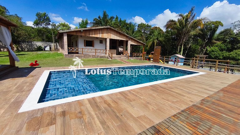 Chácara com jacuzzi aquecida e vista para montanha LT0094