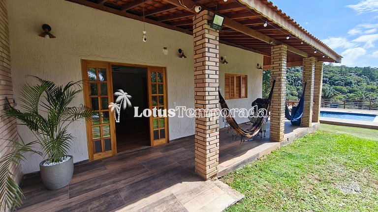 Chácara com jacuzzi aquecida e vista para montanha LT0094