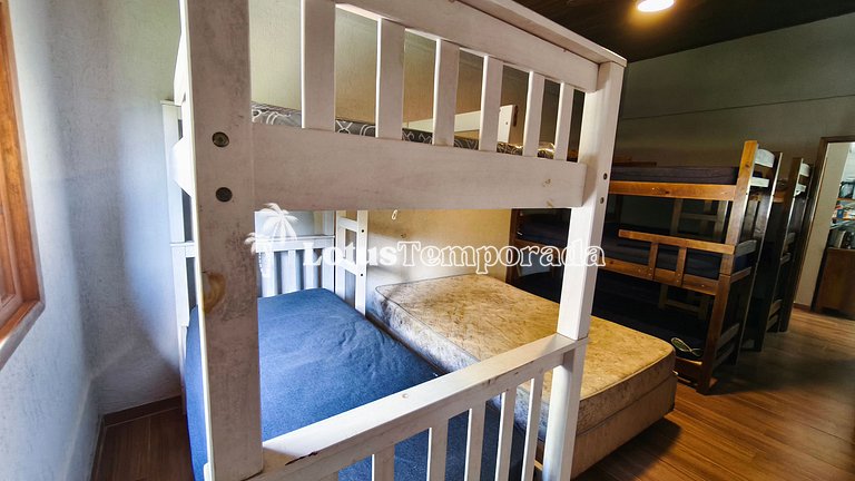 Chácara com jacuzzi aquecida e vista para montanha LT0094