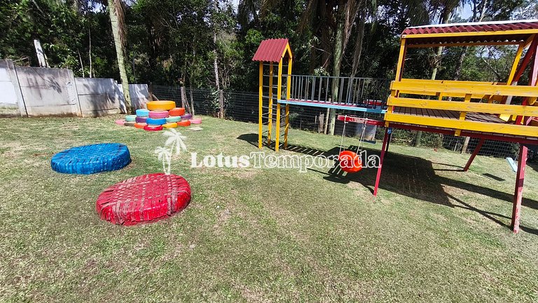 Chácara com jacuzzi aquecida e vista para montanha LT0094