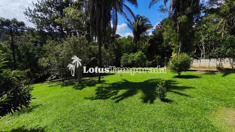 Chácara com jacuzzi aquecida e vista para montanha LT0094