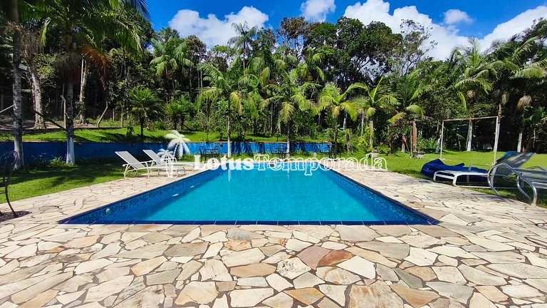 Sítio com 4 dormitórios, piscina e lazer LT0072