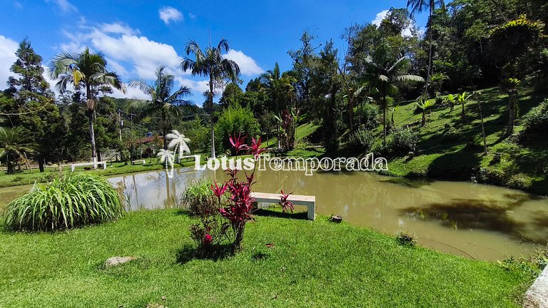 Sítio com 4 dormitórios, piscina e lazer LT0072