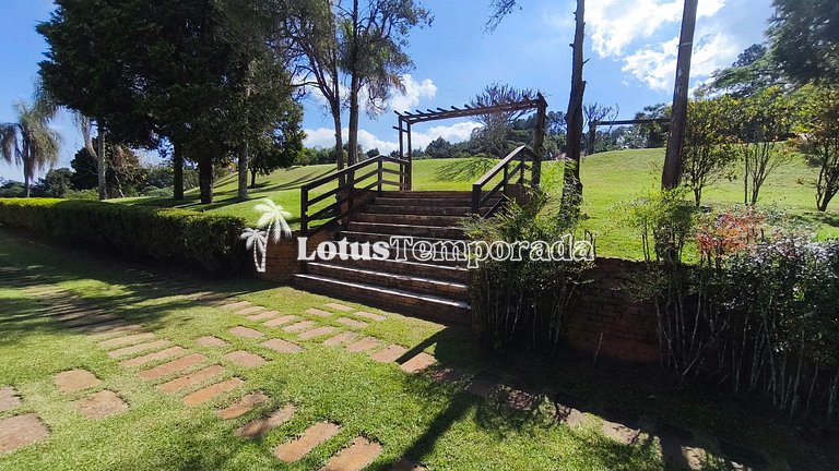 Sítio 14 dormit. para fins de semana e eventos LT0073