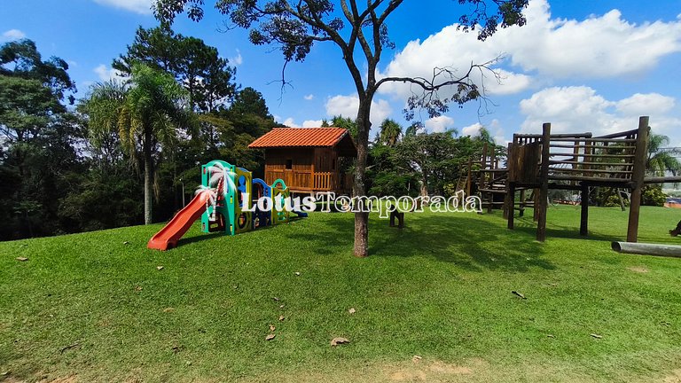 Sítio 14 dormit. para fins de semana e eventos LT0073
