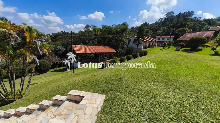 Sítio 14 dormit. para fins de semana e eventos LT0073