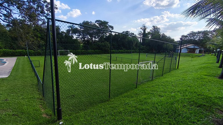 Casa exclusiva com 9 suítes e piscina aquecida LT0092