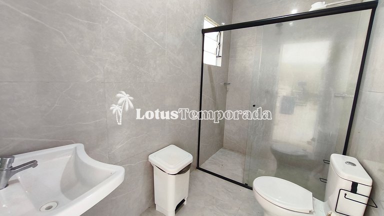 Chácara com piscina aquecida e eventos LT0095