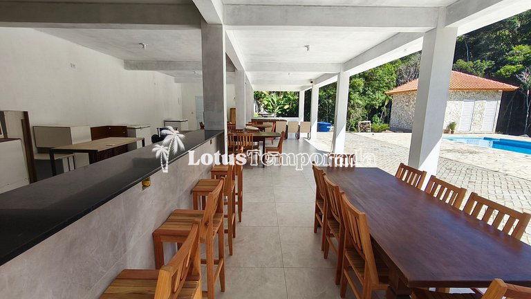 Chácara com piscina aquecida e eventos LT0095