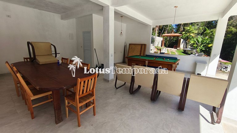 Chácara com piscina aquecida e eventos LT0095