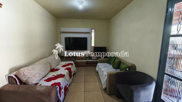 Chácara com piscina aquecida e eventos LT0095