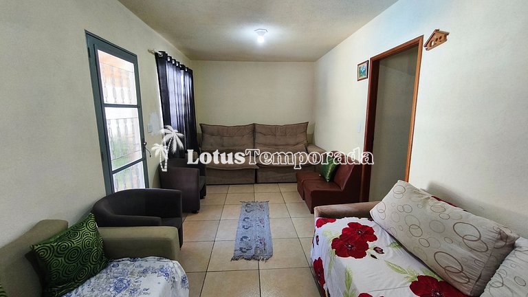 Chácara com piscina aquecida e eventos LT0095