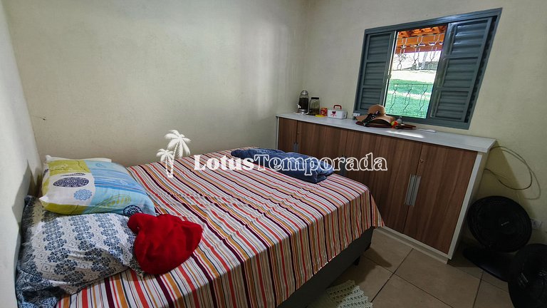Chácara com piscina aquecida e eventos LT0095