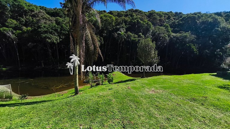 Chácara com piscina aquecida e eventos LT0095