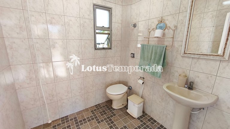 Sítio em São Roque com 7 Dorm, piscina e conforto LT0082