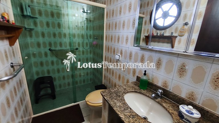 Sítio em São Roque com 7 Dorm, piscina e conforto LT0082