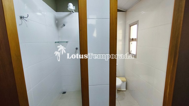 Sítio em São Roque com 7 Dorm, piscina e conforto LT0082