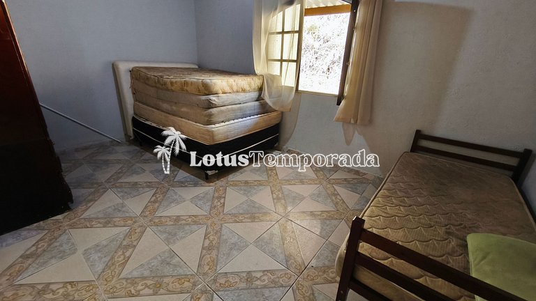 Chácara com piscina, jogos e campo futebol LT0098