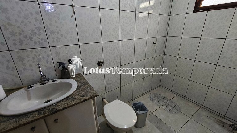 Chácara com piscina, jogos e campo futebol LT0098