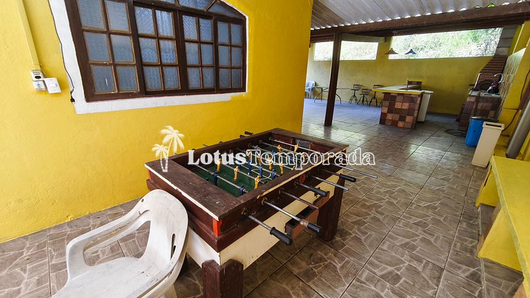 Chácara com piscina, jogos e campo futebol LT0098