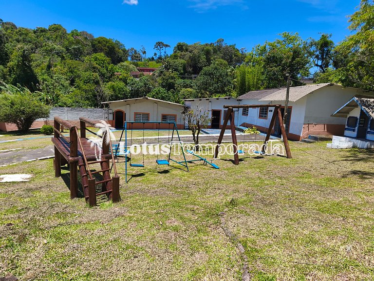 Sítio p/ Retiros: 60 Pessoas, 11 Dorms e Lazer LT0010