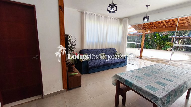 Sítio com lazer completo e conforto familiar LT0057