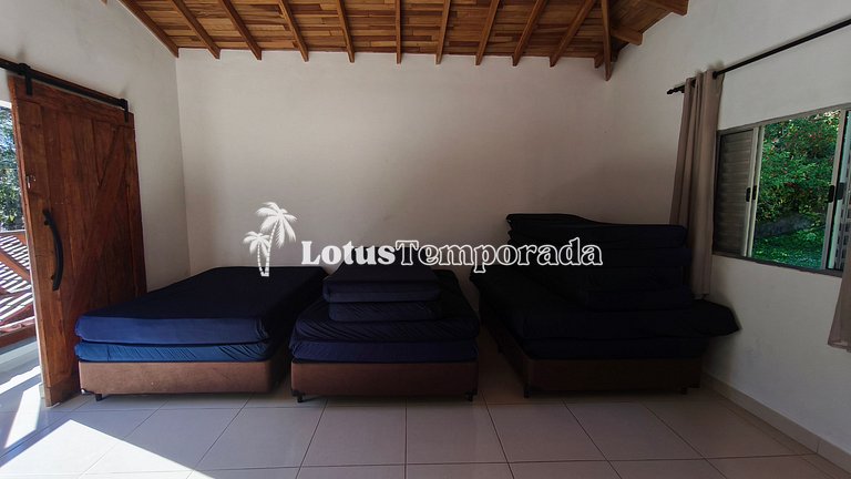 Sítio com lazer completo e conforto familiar LT0057