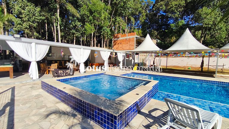 Chácara para eventos e lazer em Itapecerica LT0101