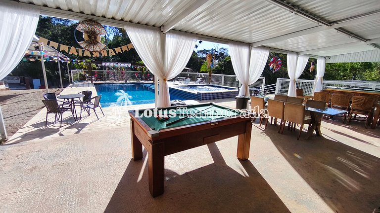 Chácara para eventos e lazer em Itapecerica LT0101