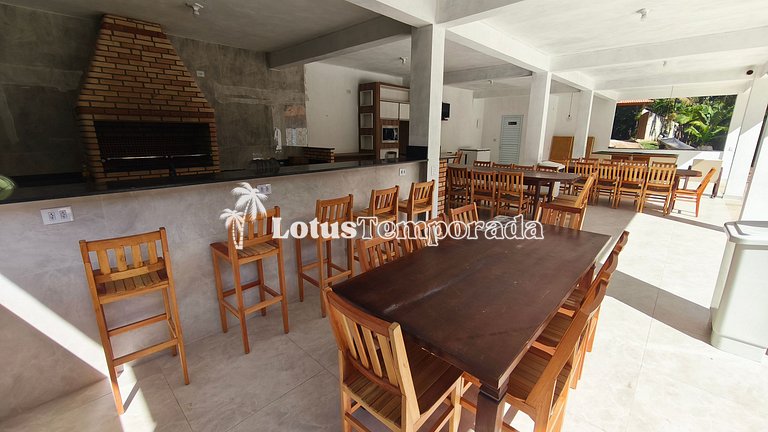 Chácara com piscina aquecida e eventos LT0095