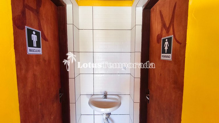 Chácara com piscina e lareira em Juquitiba LT0102